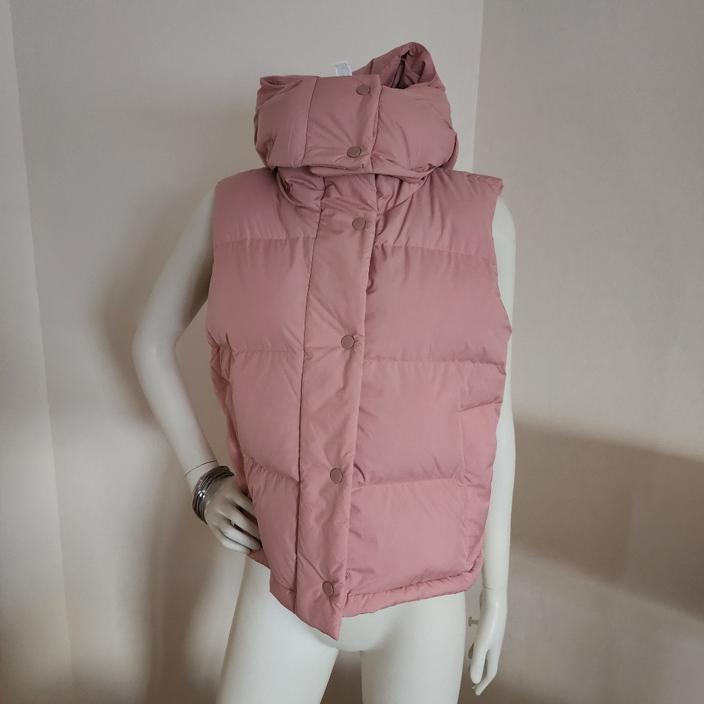 Brand New With Tags Lululemon Pink Puffer Cropped Vest